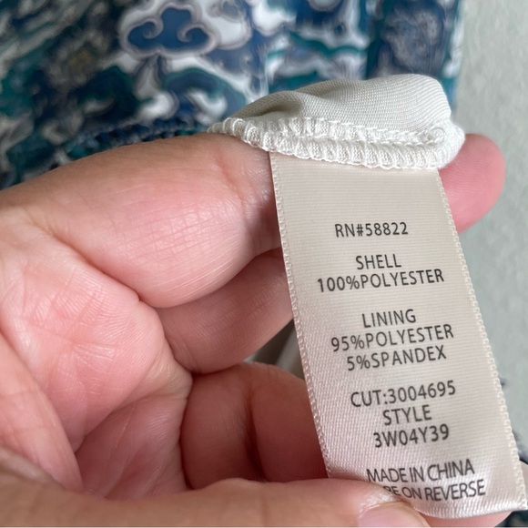 SOLD Max Studio Women’s Top Size 2X Plus Size - Picture 6 of 8